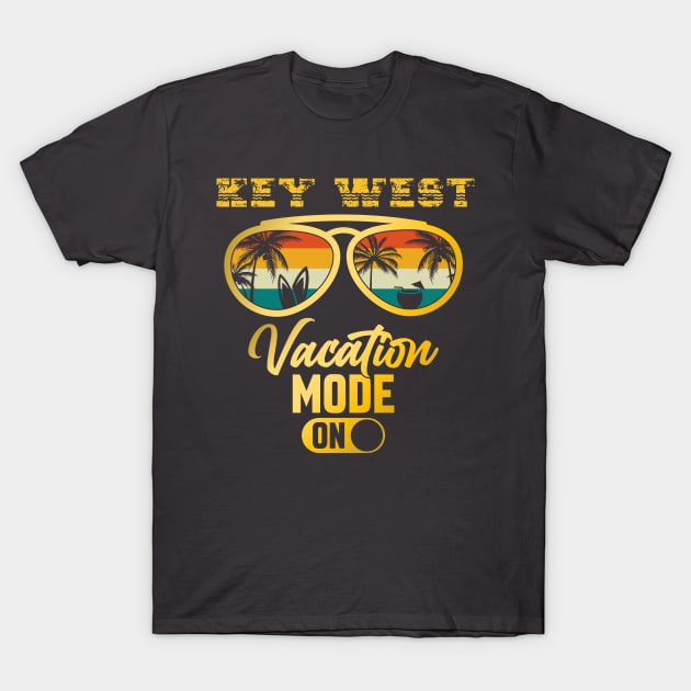 Key West USA Summer Vacation T-Shirt by ArtDesignDE